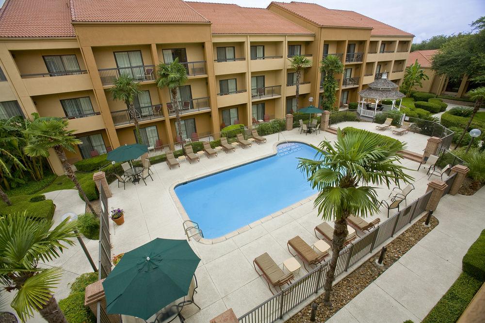 Hotel Courtyard By Marriott San Antonio Downtown Exterior foto